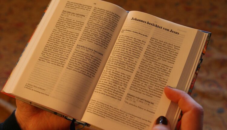 la_sacra_bibbia_di_nostro_signore